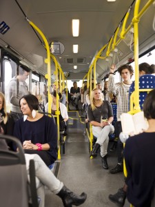 sonhar-com-onibus_88940824