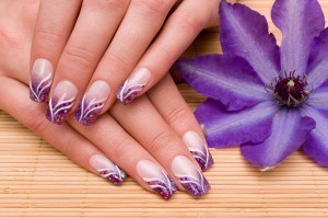 Unhas decoradas são moda